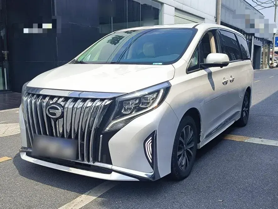 2021 GAC Trumpchi M8 2.0T 252HP L4 8AT