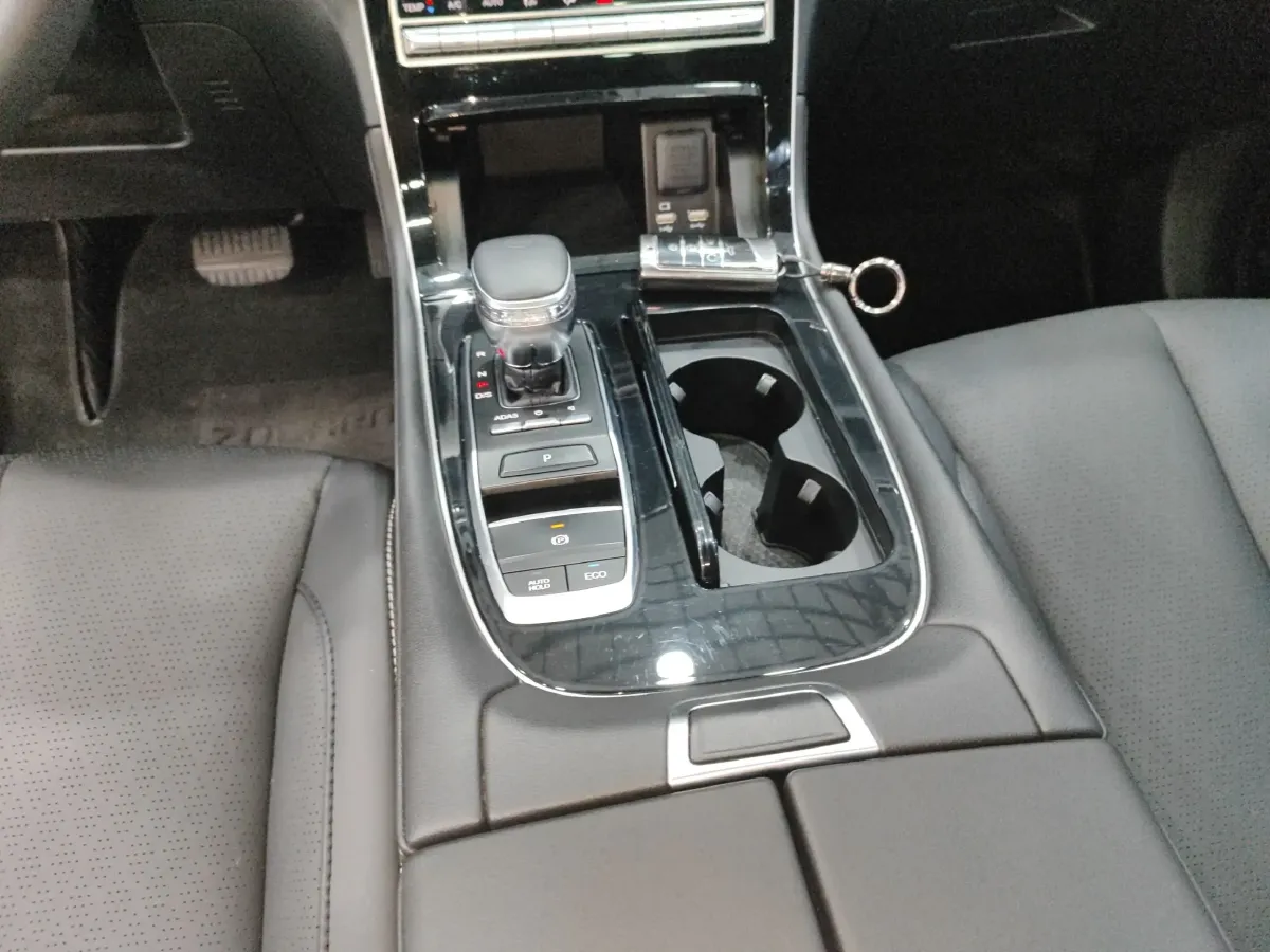 2021 GAC Trumpchi GS5 1.5T 169HP L4 6AT,autocango,china used car exporter,china ev exporter,chinese used car exporter,chinese used ev exporter