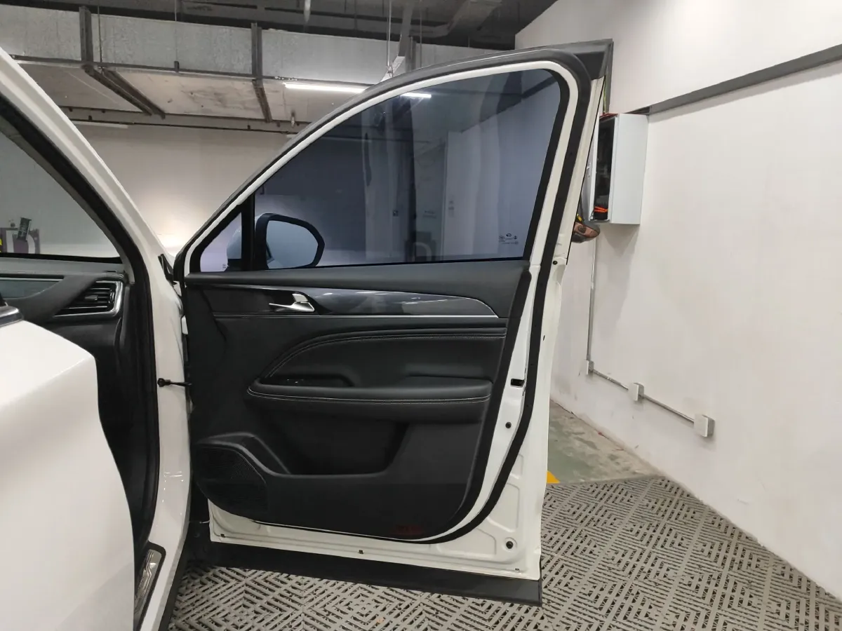 2021 GAC Trumpchi GS5 1.5T 169HP L4 6AT,autocango,china used car exporter,china ev exporter,chinese used car exporter,chinese used ev exporter