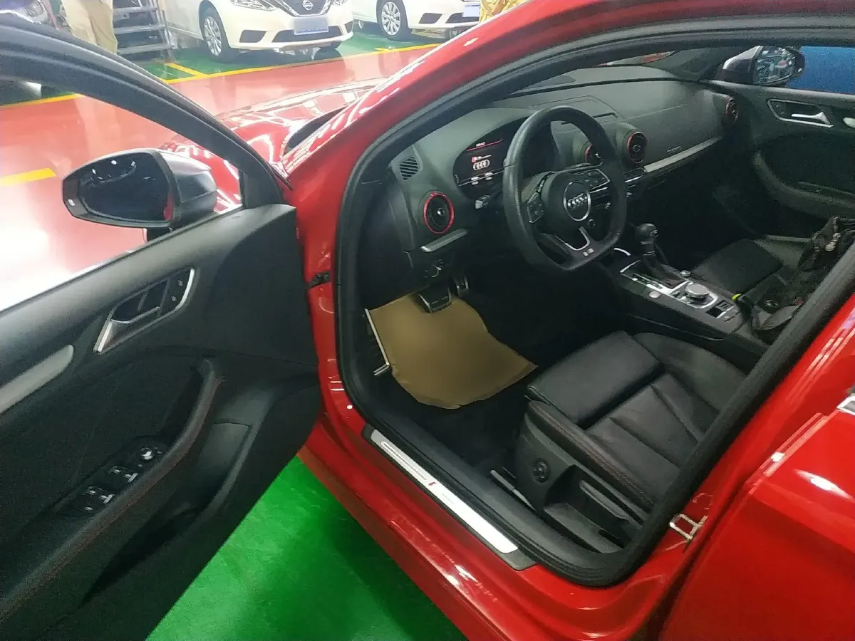 2019 Audi S3 2.0T 290HP L4 7DCT,autocango,china used car exporter,china ev exporter,chinese used car exporter,chinese used ev exporter