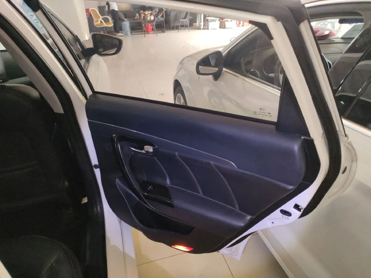 2016 GAC Trumpchi GA6 1.5T 152HP L4 7DCT,autocango,china used car exporter,china ev exporter,chinese used car exporter,chinese used ev exporter