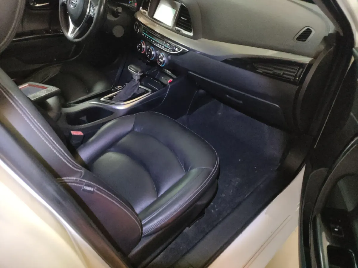 2016 GAC Trumpchi GA6 1.5T 152HP L4 7DCT,autocango,china used car exporter,china ev exporter,chinese used car exporter,chinese used ev exporter