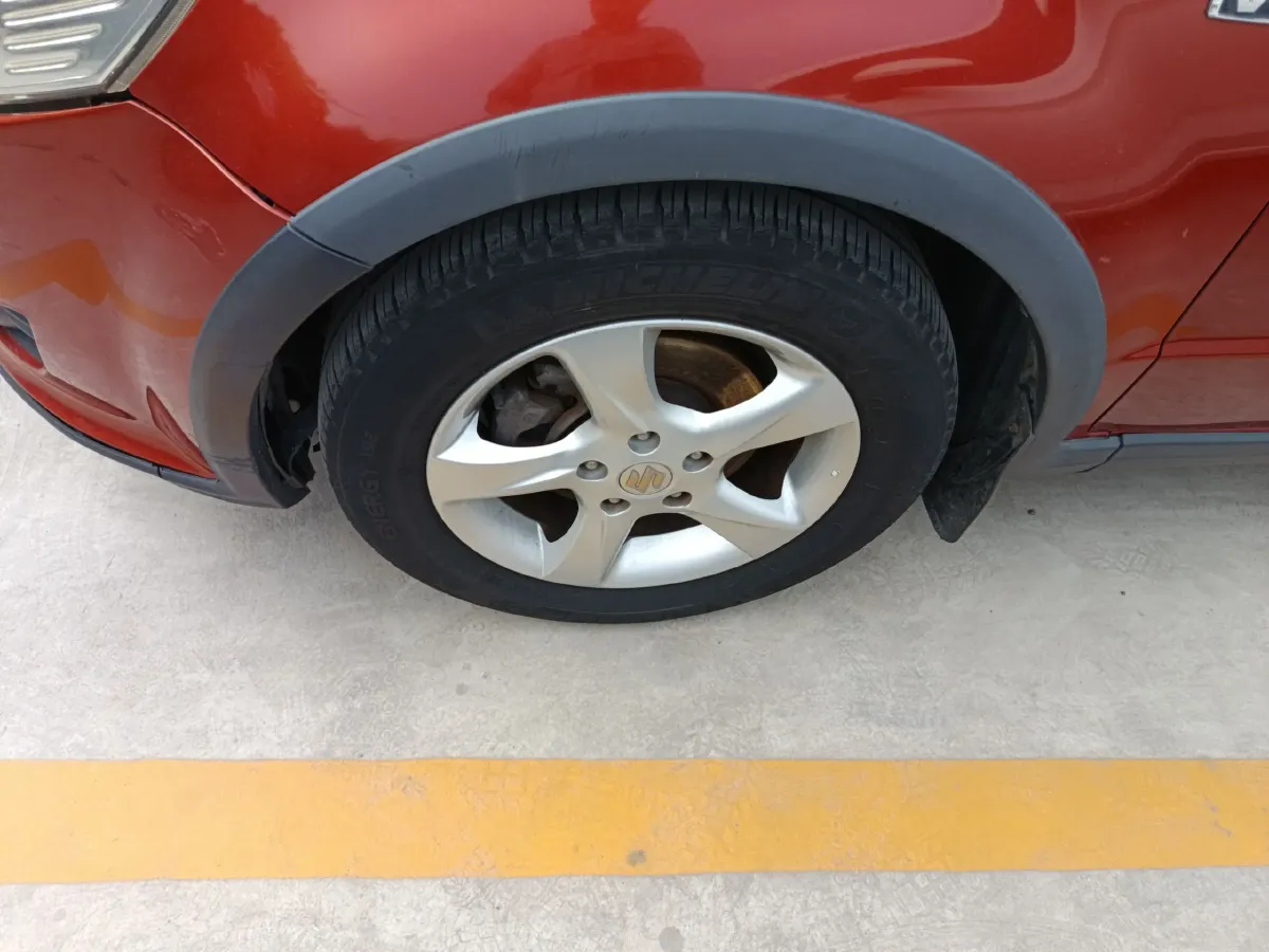 2011 Suzuki SX4 1.6L 109HP L4 5MT,autocango,china used car exporter,china ev exporter,chinese used car exporter,chinese used ev exporter