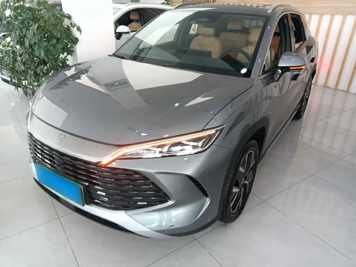 2024 BYD SongL DM-i 1.5L 101HP L4 E-CVT PHEV 26.6KWH