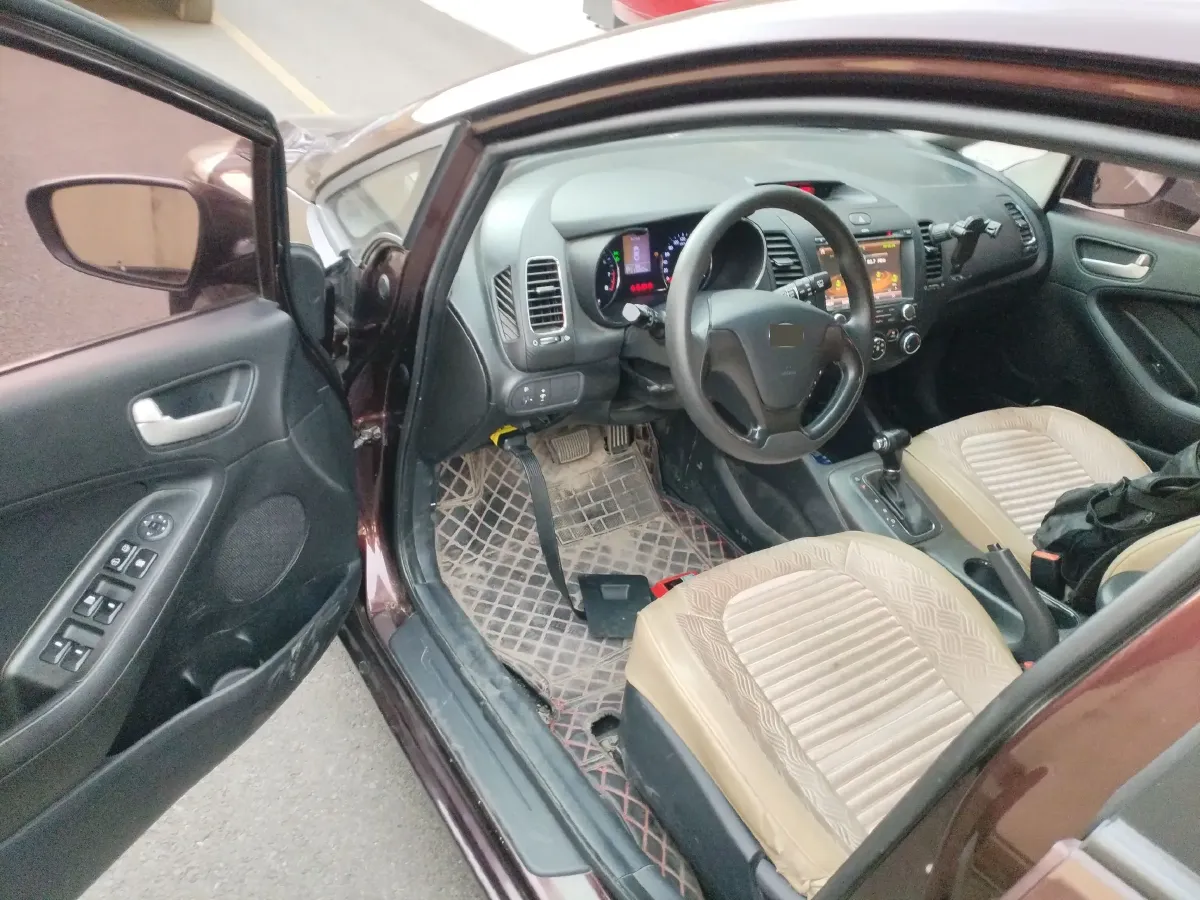 2014 Kia K3S 1.6L 128HP L4 6AT,autocango,china used car exporter,china ev exporter,chinese used car exporter,chinese used ev exporter