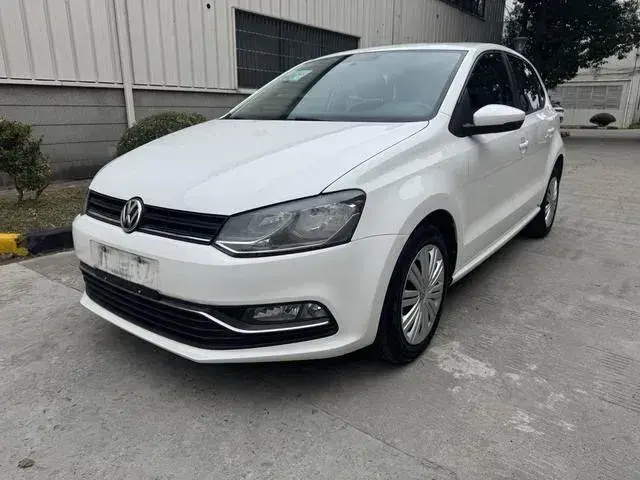 2016 Volkswagen Polo 1.6L 110HP L4 6AT