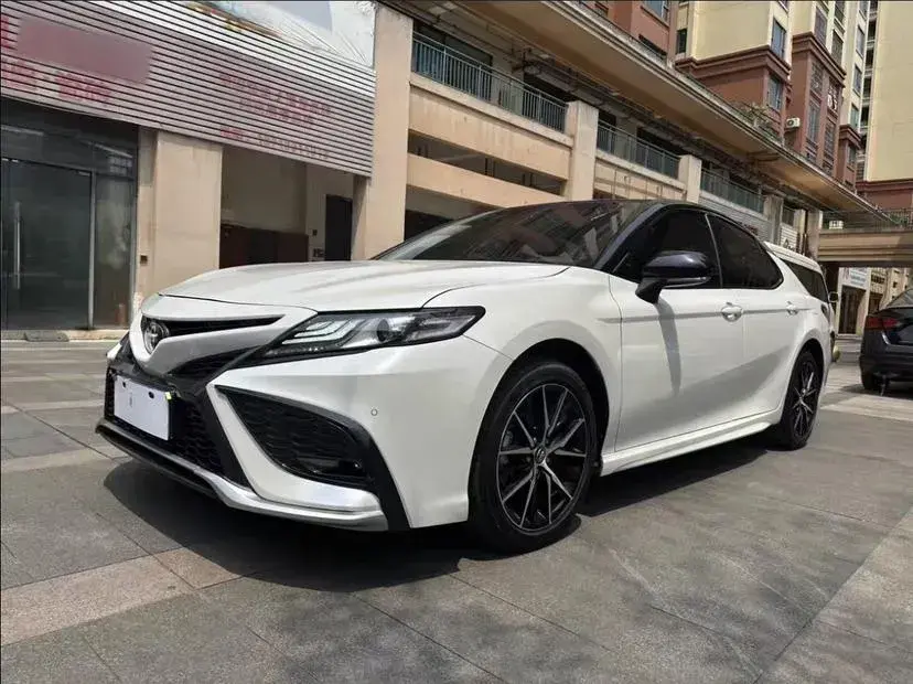 2021 Toyota Camry 2.0L 178HP L4 CVT