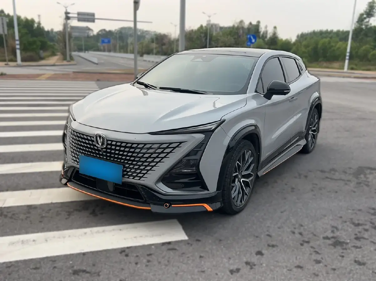 2022 ChangAn UNI-T 1.5T 188HP L4 7DCT