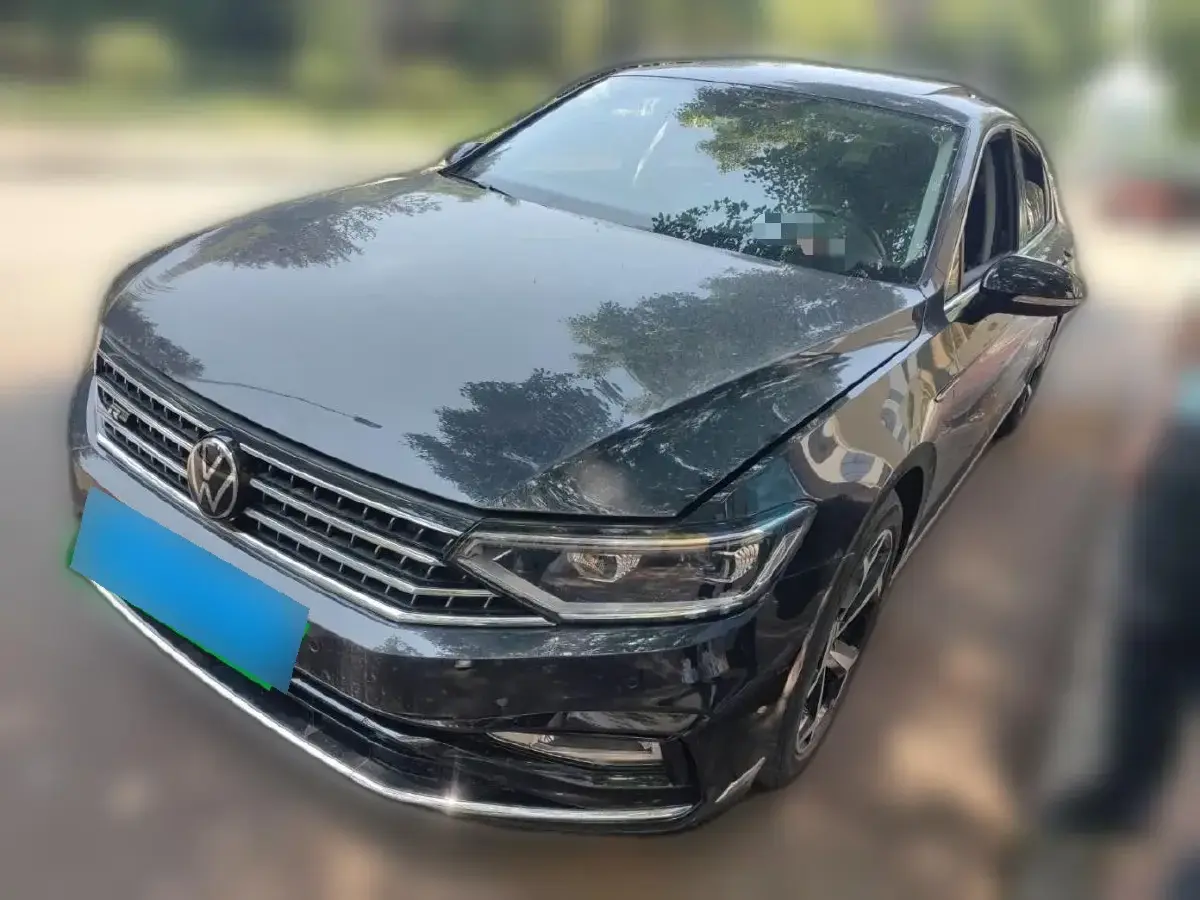 2023 Volkswagen Magotan 2.0T 186HP L4 7DCT