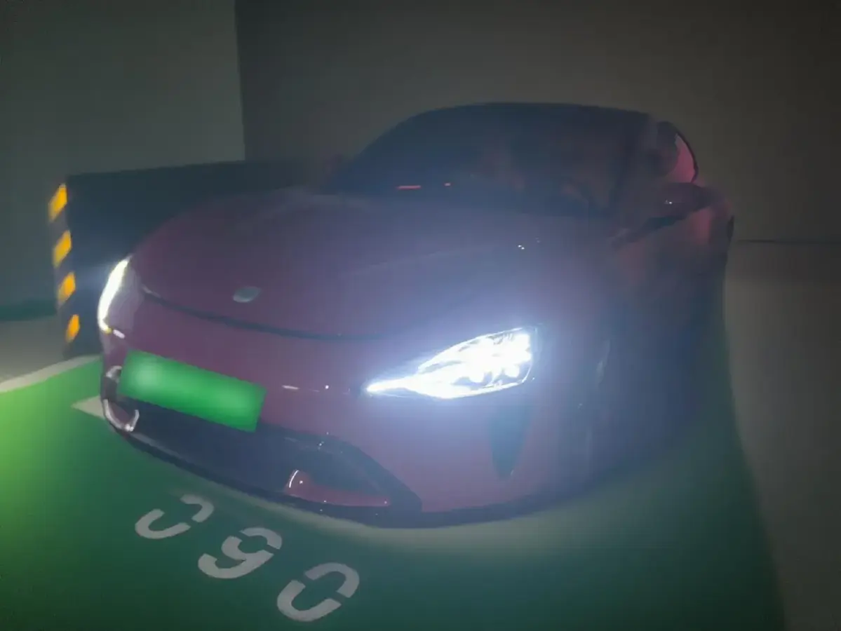 2024 MI SU7 BEV 101KWH