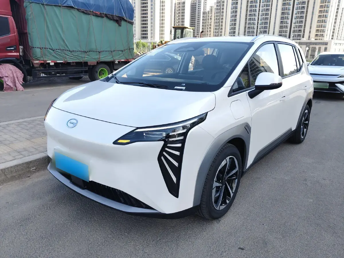 2025 Aion Y BEV 58.4KWH