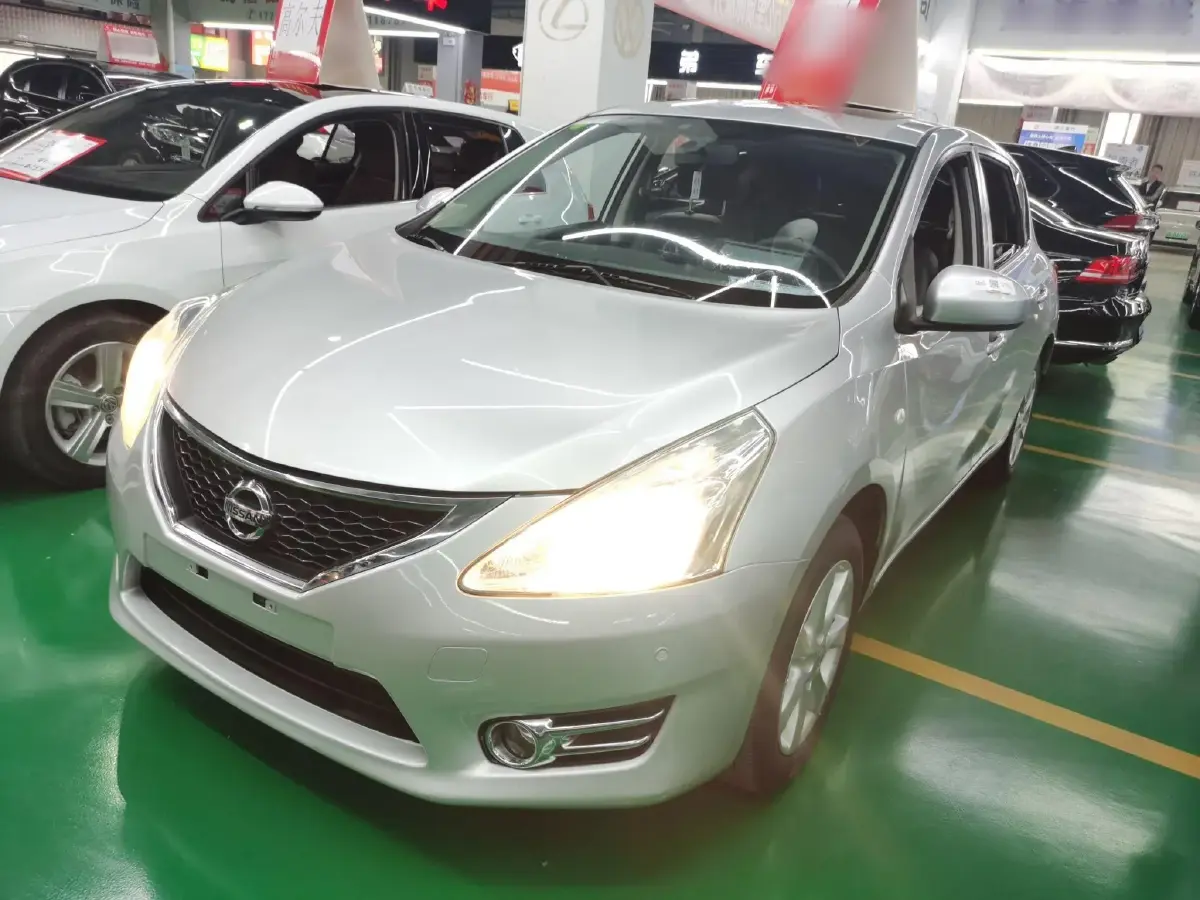 2011 Nissan Tiida 1.6L 126HP L4 CVT