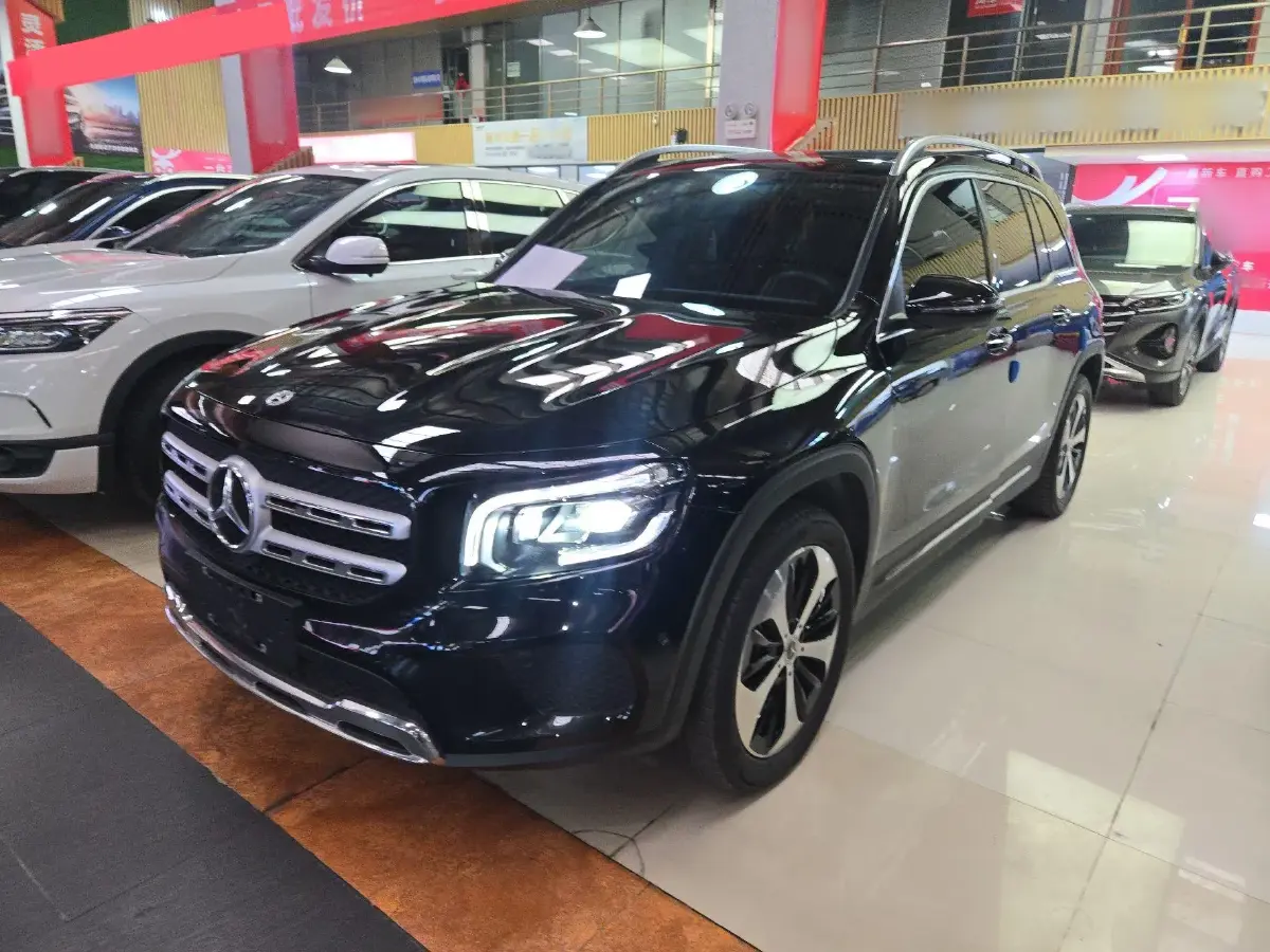 2023 Mercedes-Benz GLB Class 2.0T 190HP L4 8DCT