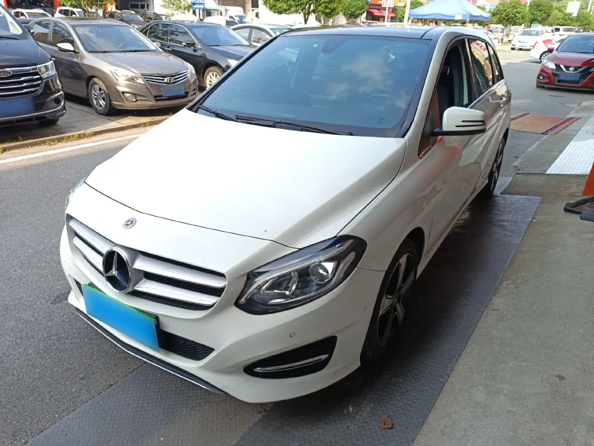 2017 Mercedes-Benz B Class 1.6T 156HP L4 7DCT
