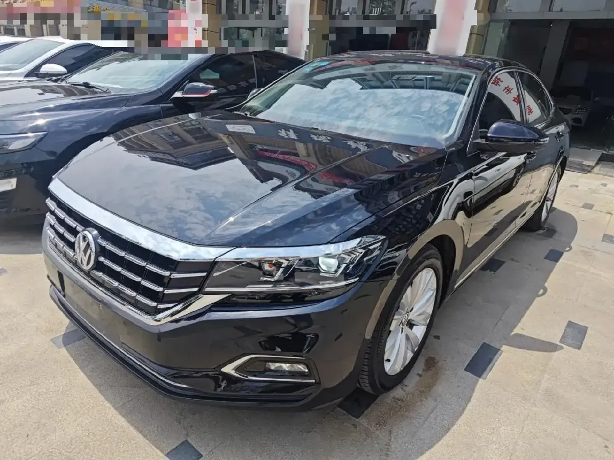 2019 Volkswagen Passat 2.0T 186HP L4 7DCT