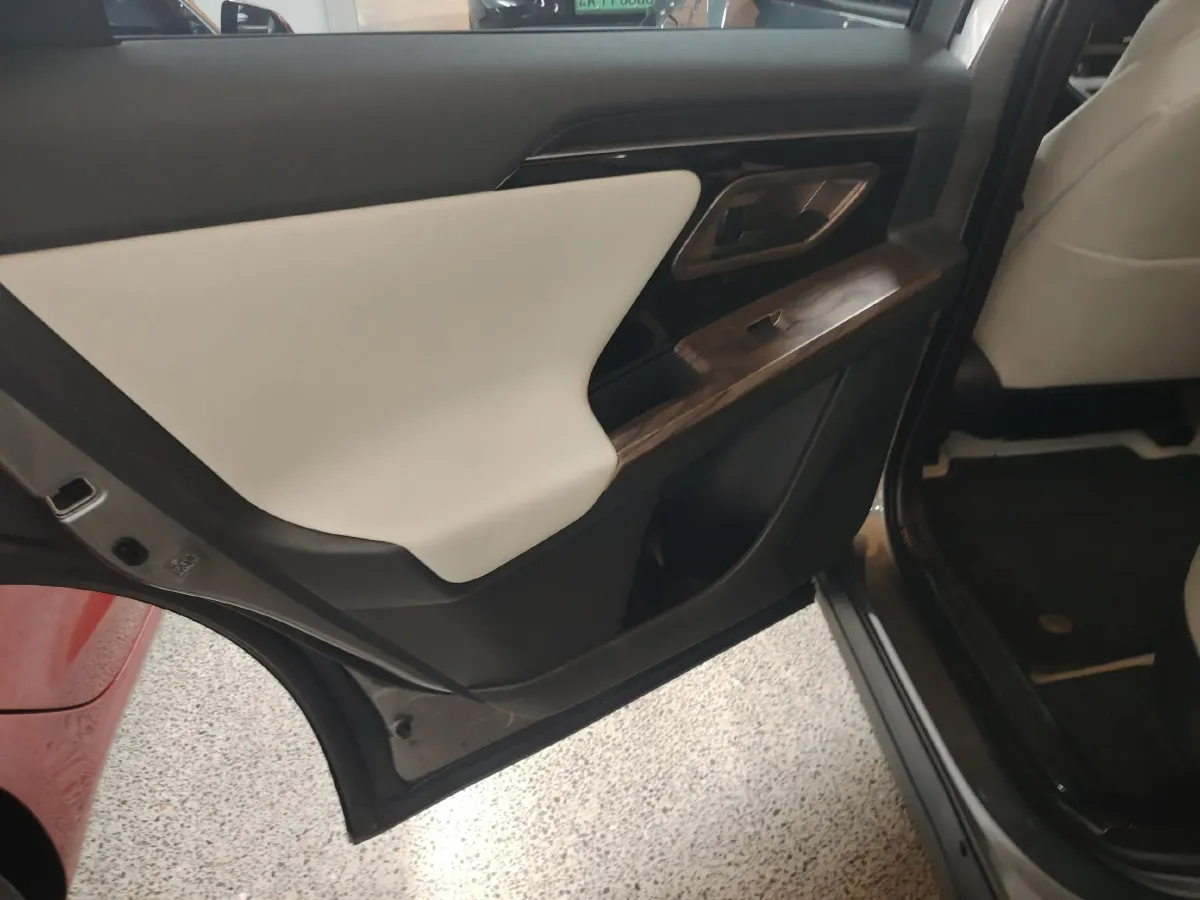 2024 Toyota BZ4X BEV 66.7KWH,autocango,china used car exporter,china ev exporter,chinese used car exporter,chinese used ev exporter