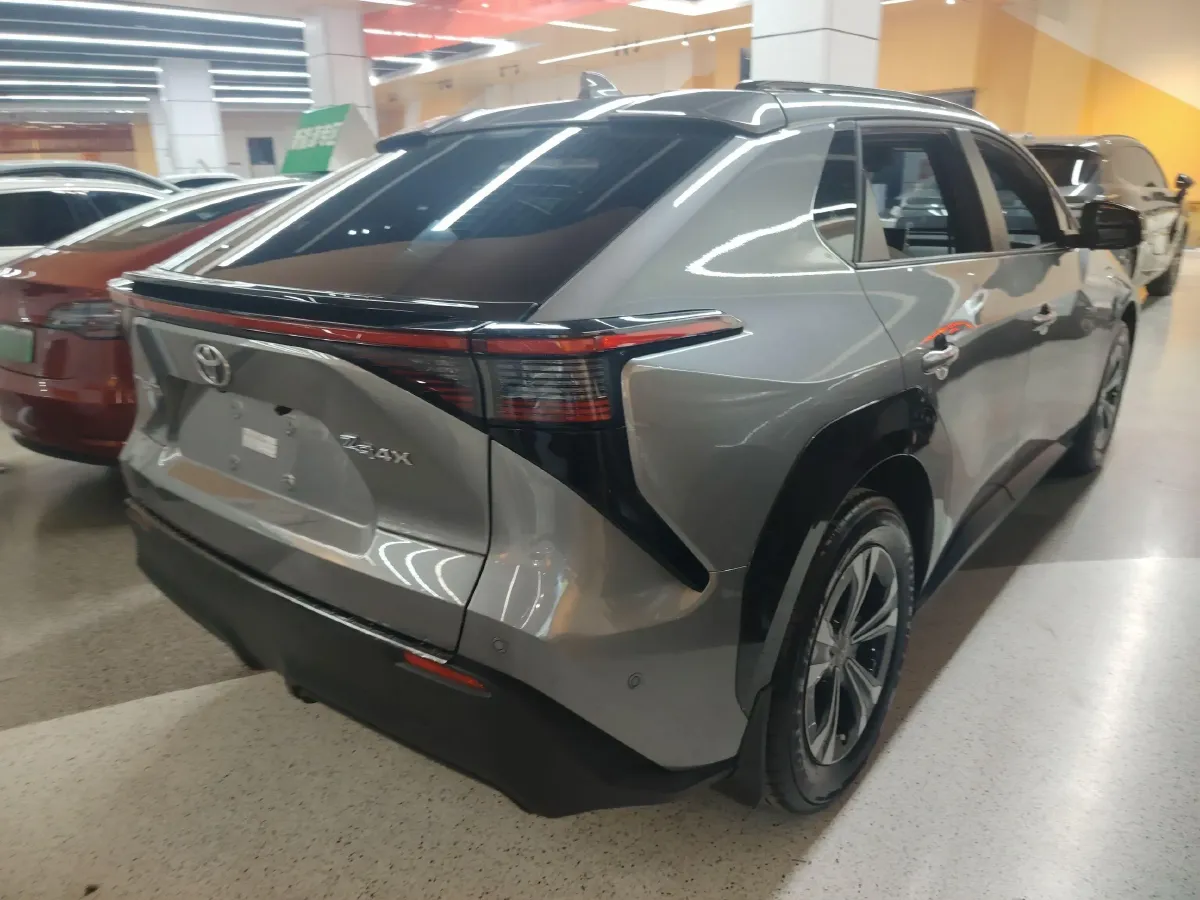2024 Toyota BZ4X BEV 66.7KWH,autocango,china used car exporter,china ev exporter,chinese used car exporter,chinese used ev exporter