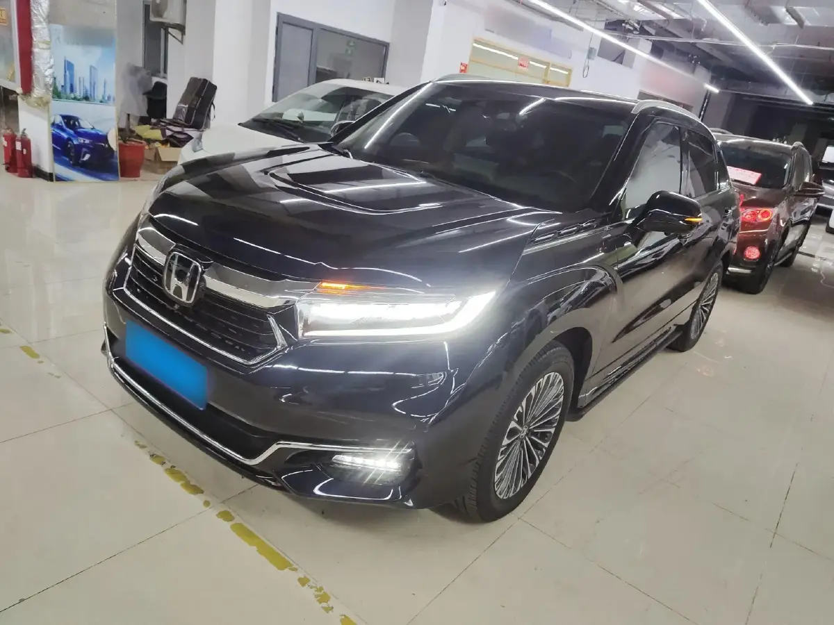 2023 Honda Avancier 2.0T 261HP L4 9AT