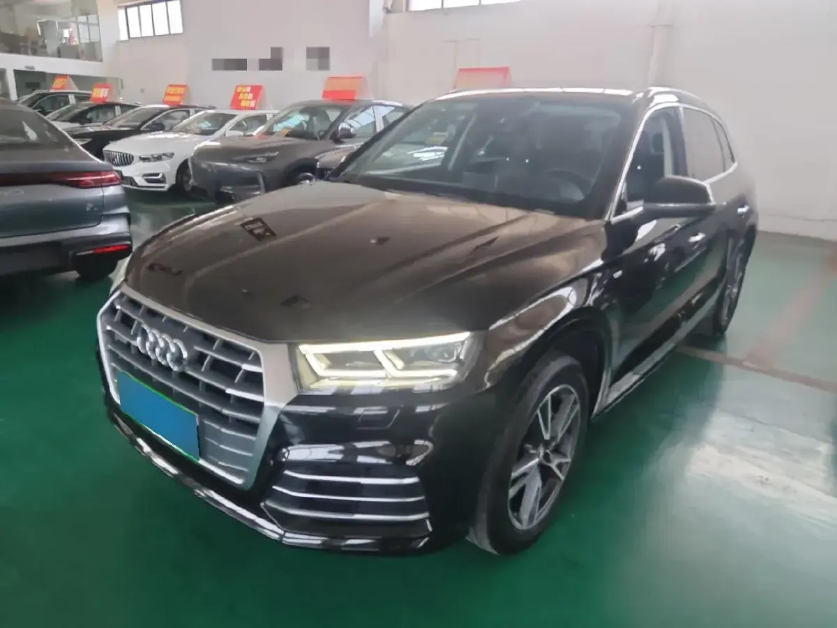 2018 Audi Q5L 2.0T 190HP L4 7DCT