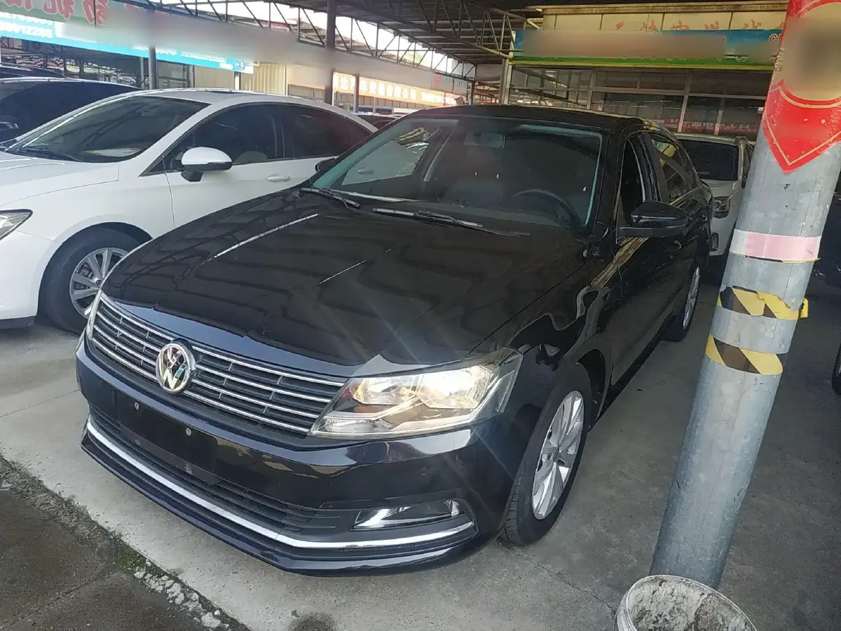 2017 Volkswagen Lavida 1.6L 110HP L4 6AT