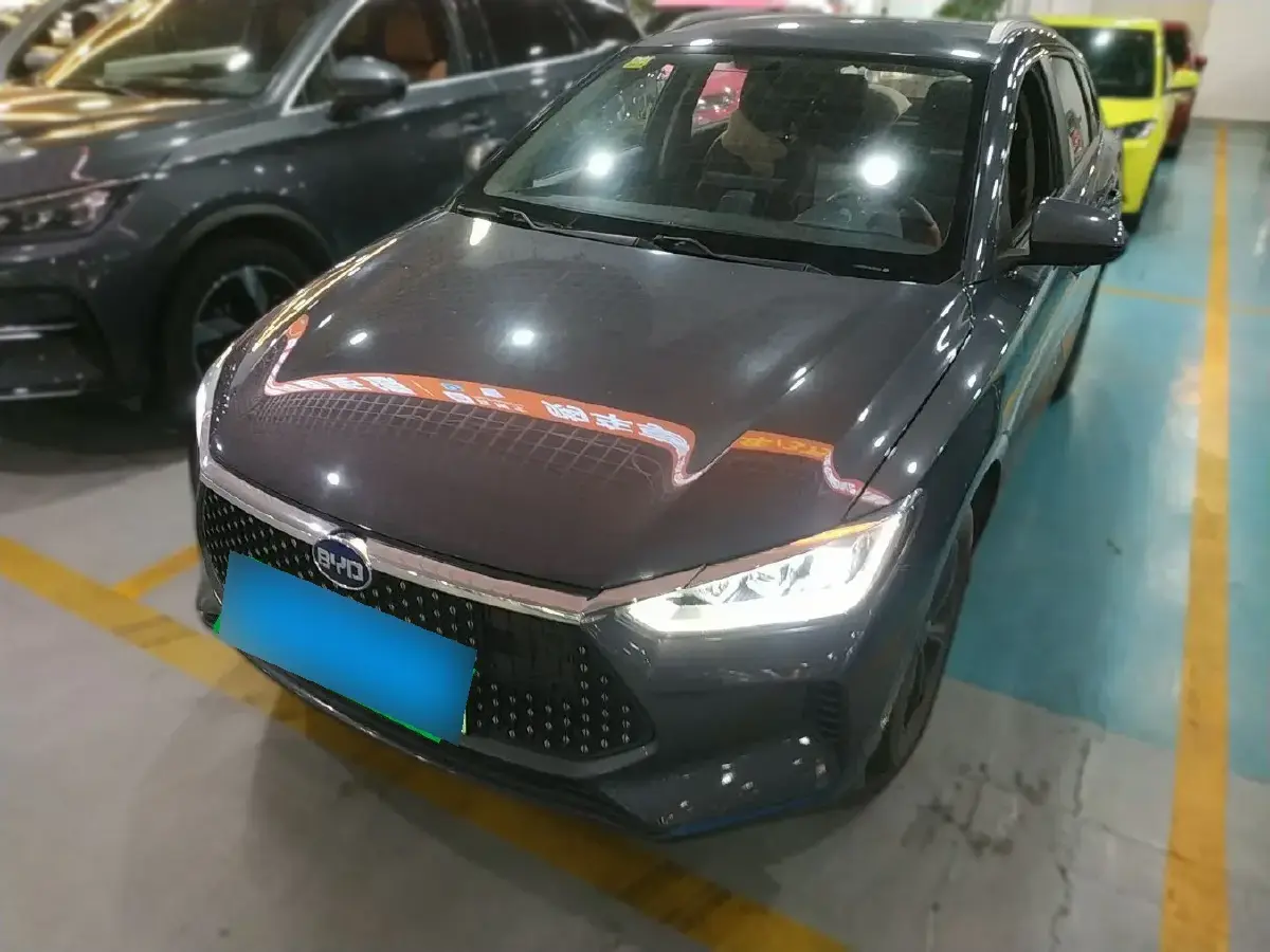 2020 BYD e2 BEV 47.3KWH