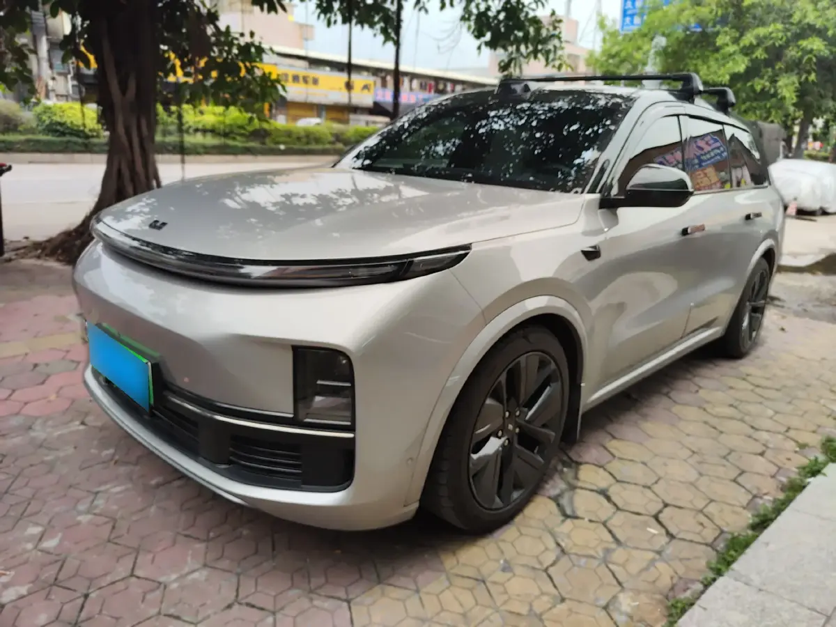 2022 Li L9 Range Extended 154HP REEV 42.6KWH