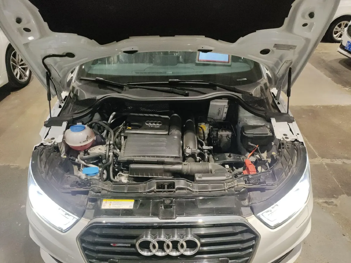 2016 Audi A1 1.4T 125HP L4 7DCT,autocango,china used car exporter,china ev exporter,chinese used car exporter,chinese used ev exporter