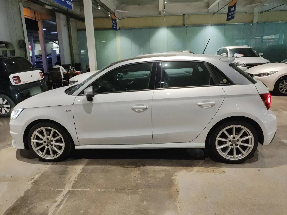 2016 Audi A1 1.4T 125HP L4 7DCT,autocango,china used car exporter,china ev exporter,chinese used car exporter,chinese used ev exporter