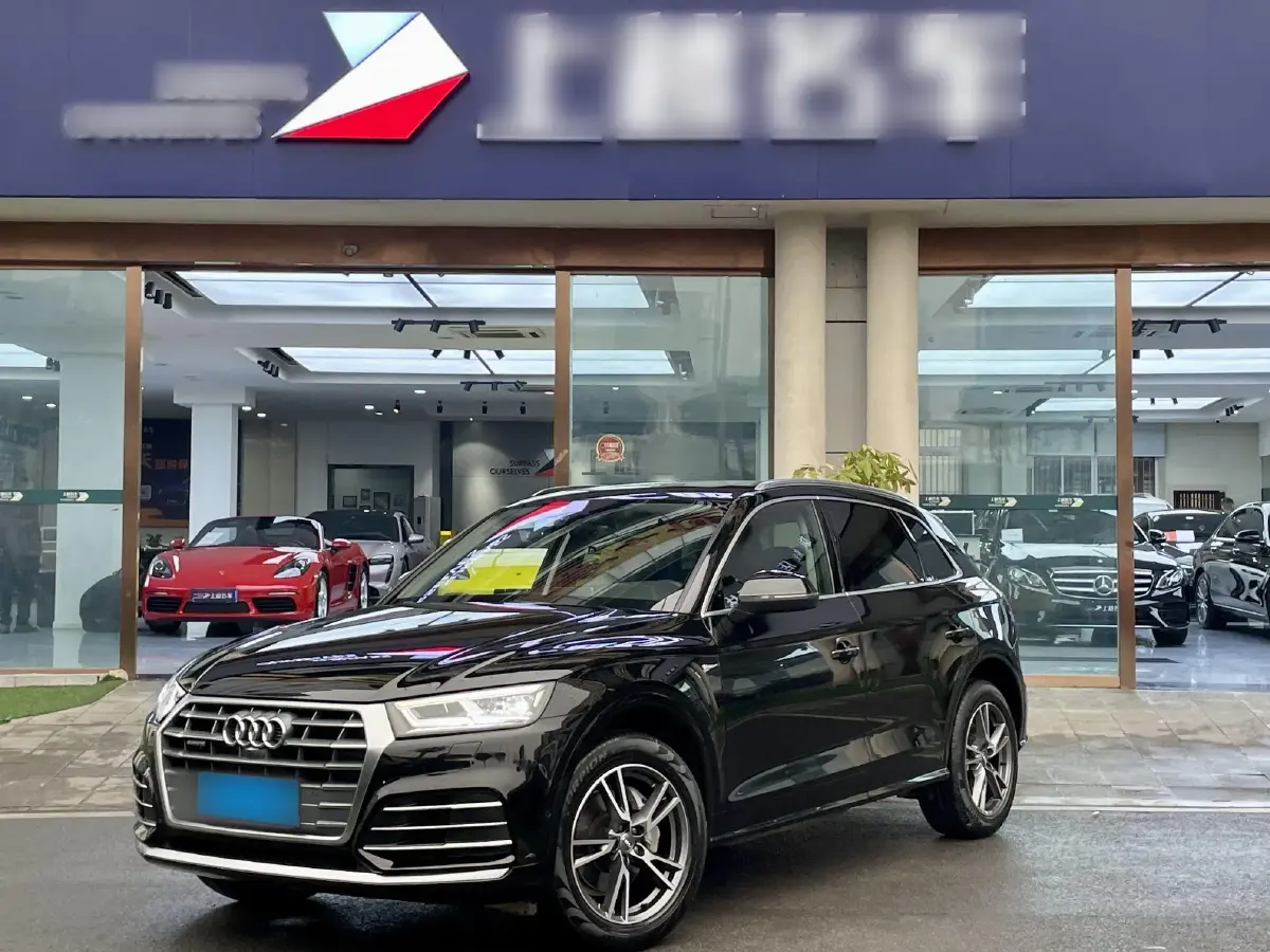 2020 Audi Q5L 2.0T 252HP L4 7DCT