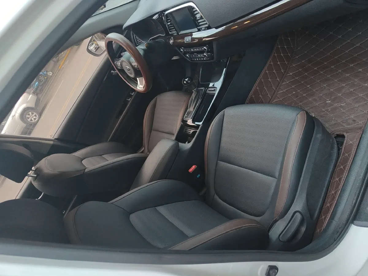 2017 Kia Cachet 1.8L 143HP L4 6AT,autocango,china used car exporter,china ev exporter,chinese used car exporter,chinese used ev exporter