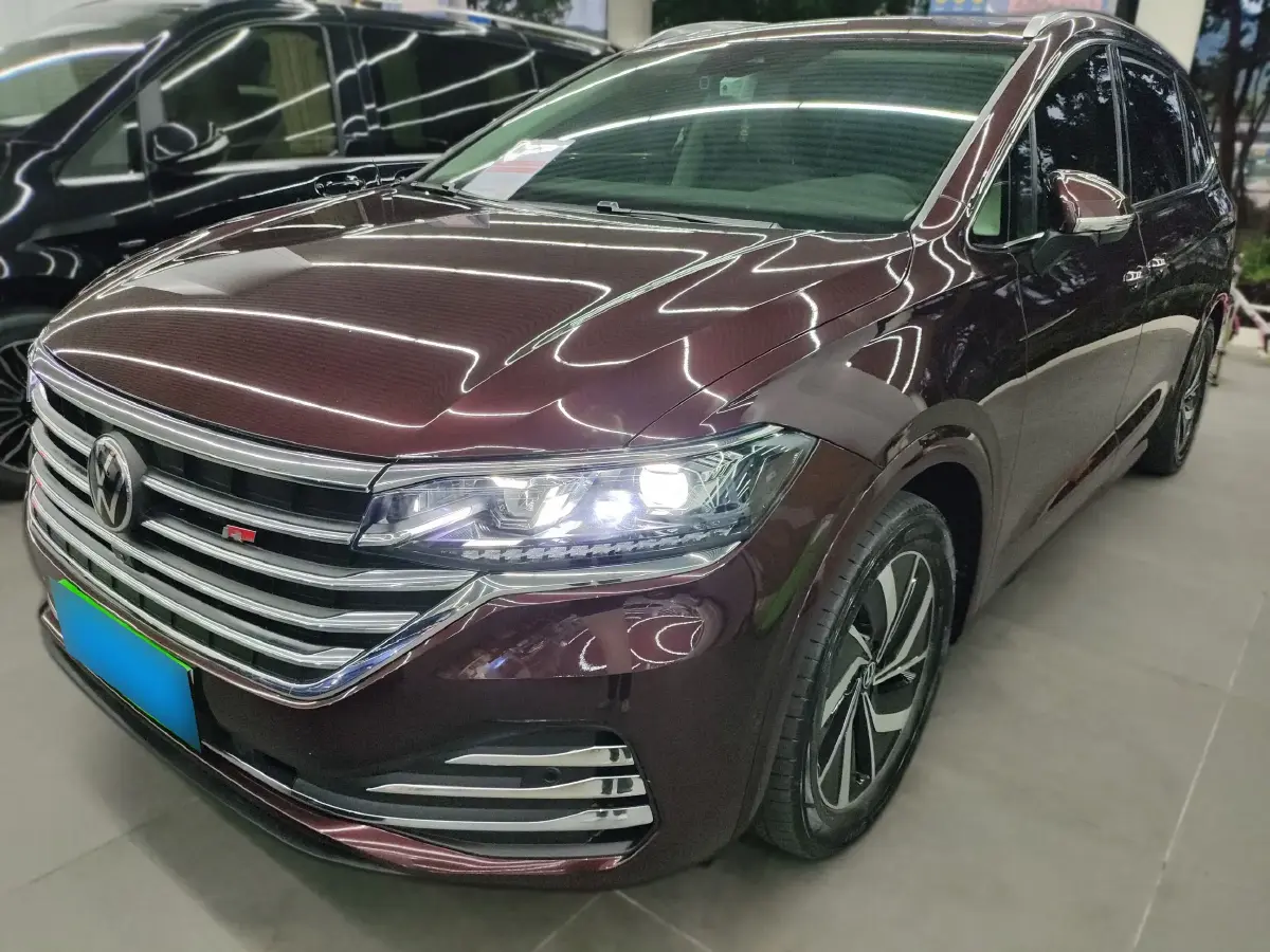 2023 Volkswagen Viloran 2.0T 220HP L4 7DCT