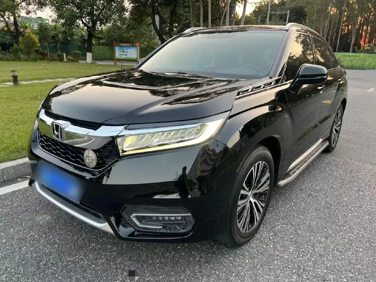 2017 Honda Avancier 2.0T 272HP L4 9AT