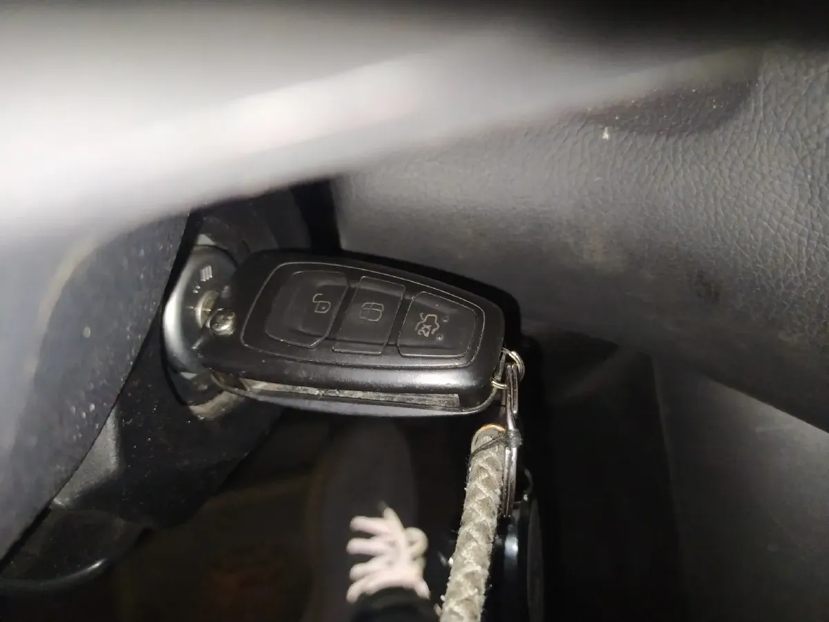 2015 Ford Focus 1.6L 125HP L4 6DCT,autocango,china used car exporter,china ev exporter,chinese used car exporter,chinese used ev exporter