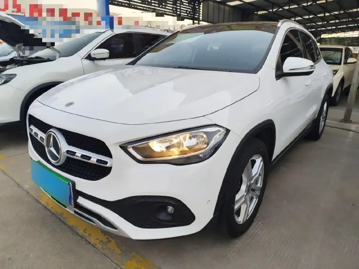 2022 Mercedes-Benz GLA Class 1.3T 136HP L4 7DCT