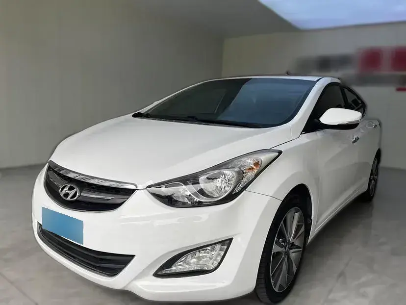 2015 Hyundai Elantra 1.6L 128HP L4 6AT