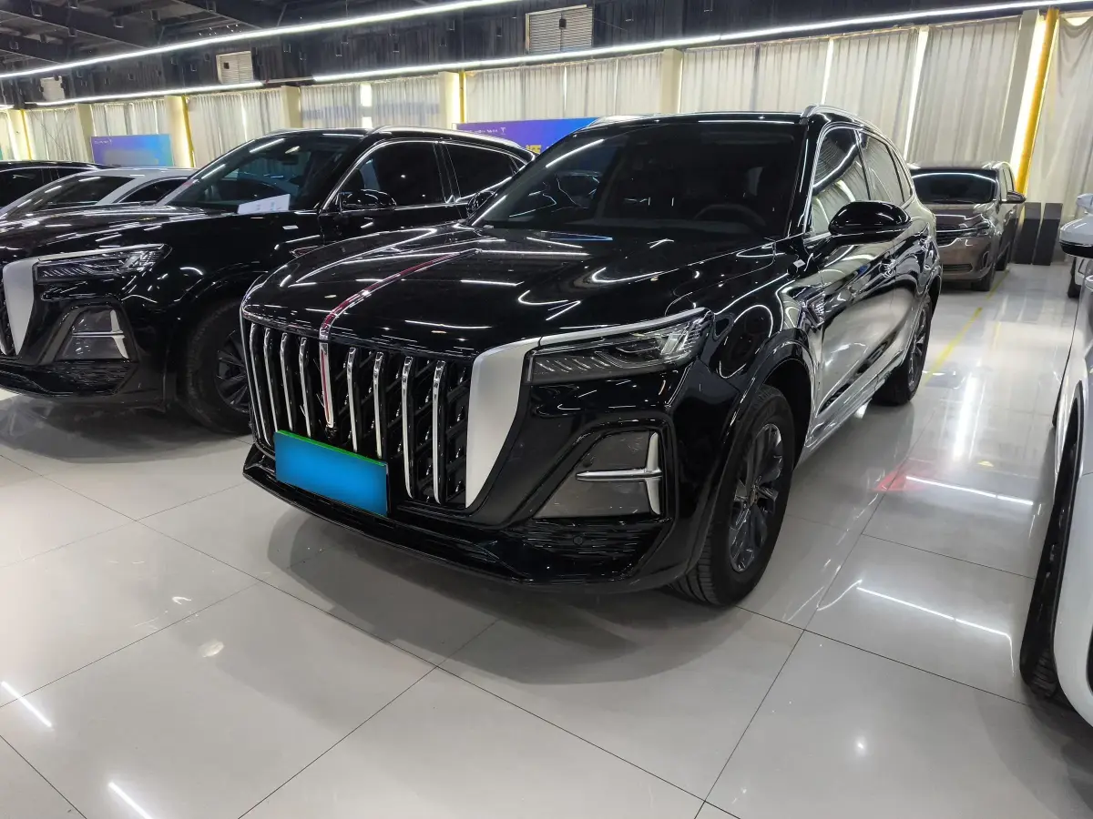 2023 HongQi HS5 2.0T 252HP L4 8AT