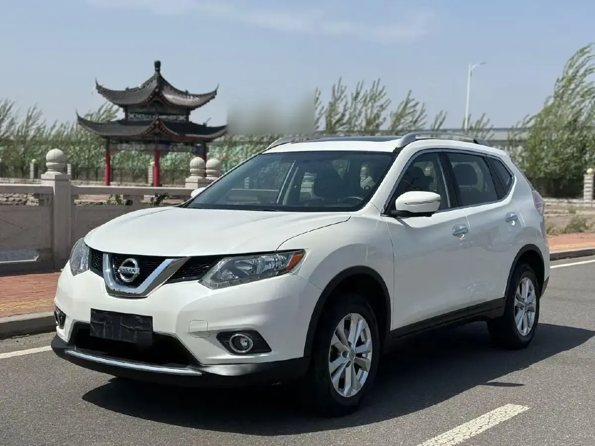 2014 Nissan X-Trail 2.0L 150HP L4 CVT