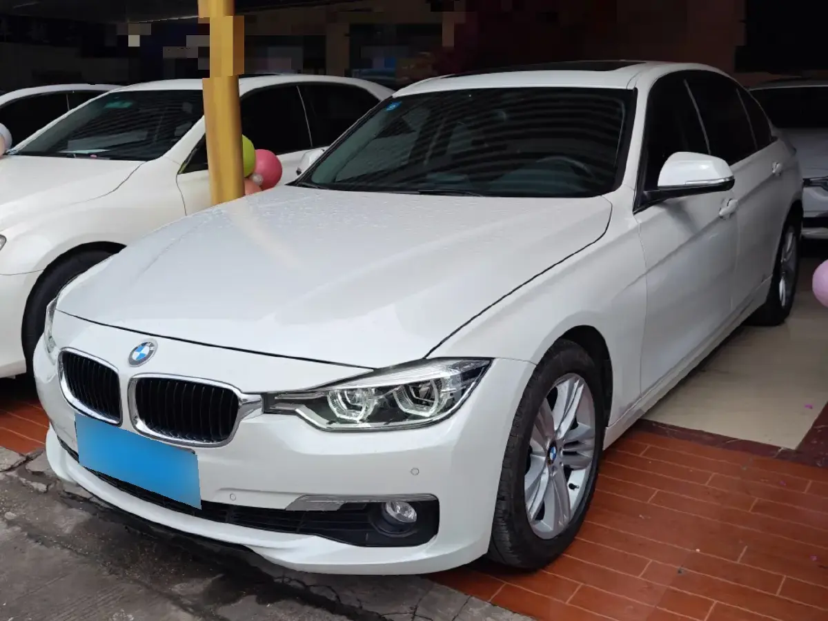 2017 BMW 3 Series 2.0T 184HP L4 8AT