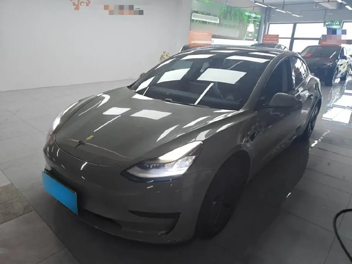 2020 Tesla Model 3 BEV 52KWH