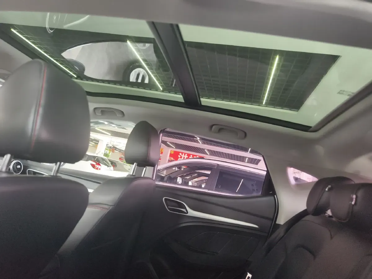 2020 MG ZS 1.5L 120HP L4 5MT,autocango,china used car exporter,china ev exporter,chinese used car exporter,chinese used ev exporter