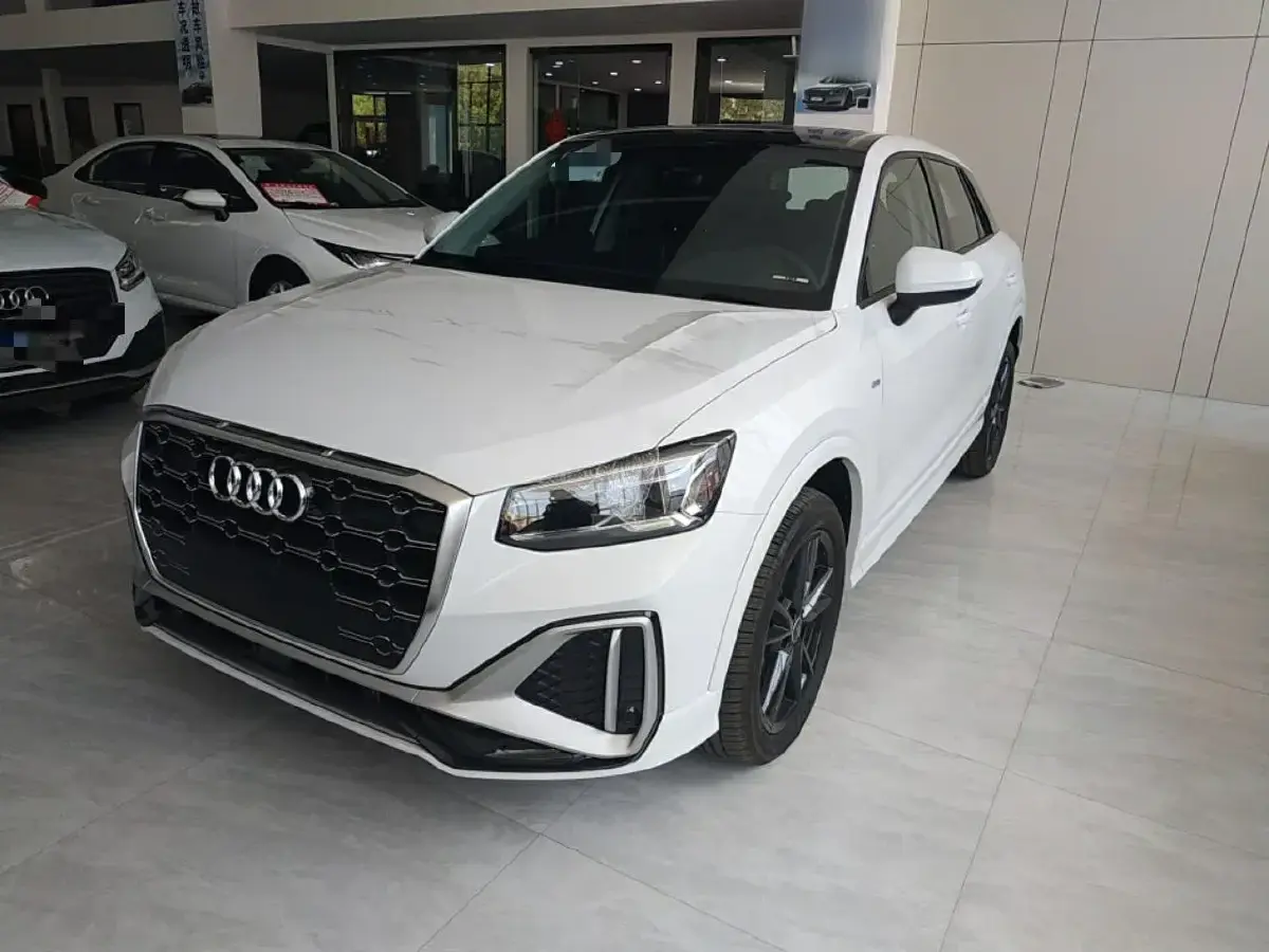 2024 Audi Q2L 1.5T 160HP L4 7DCT