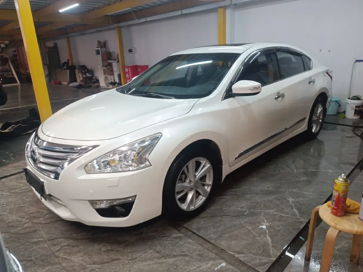 2014 Nissan Teana 2.5L 186HP L4 CVT