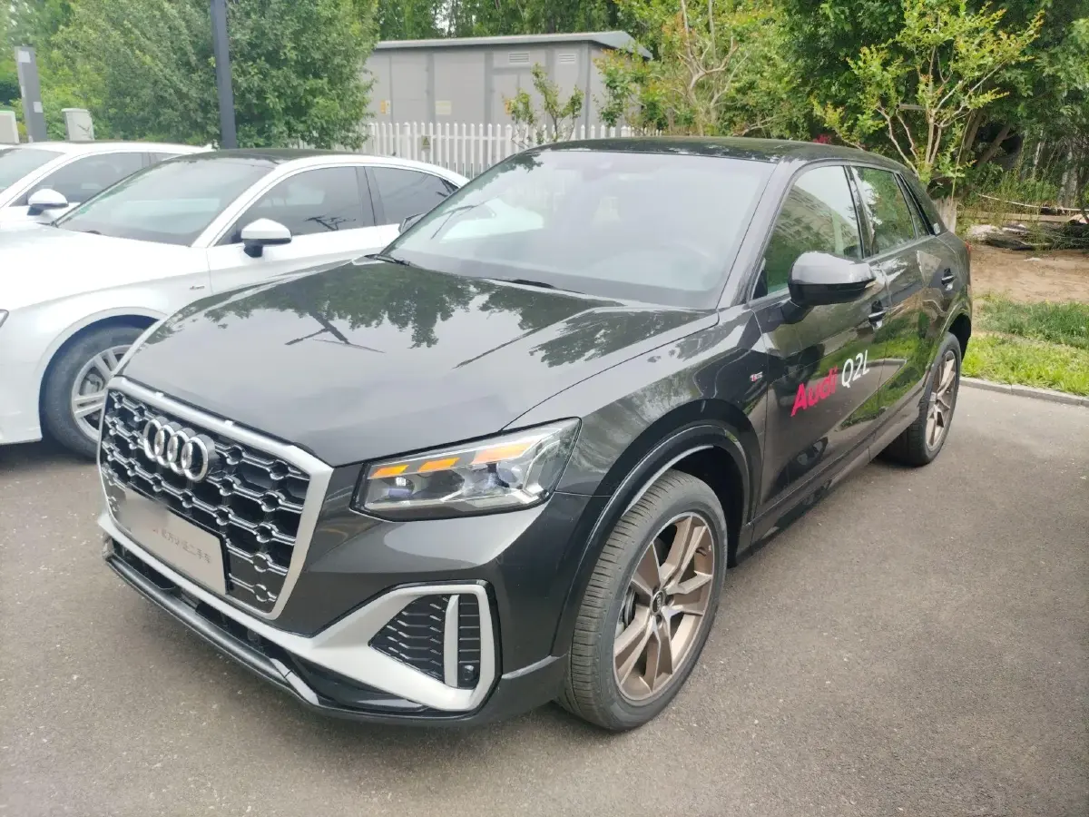 2024 Audi Q2L 1.5T 160HP L4 7DCT