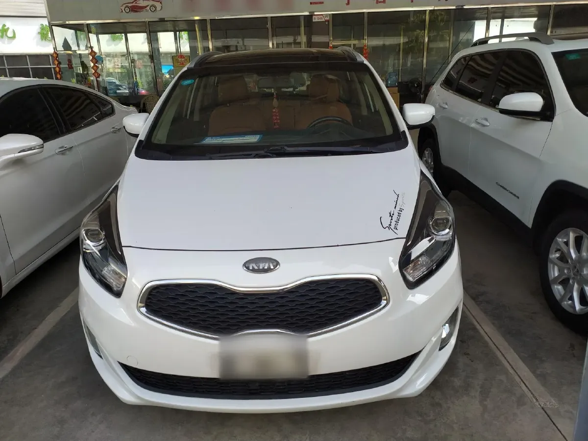 2013 Kia Carens 2.0L 152HP L4 6AT,autocango,china used car exporter,china ev exporter,chinese used car exporter,chinese used ev exporter