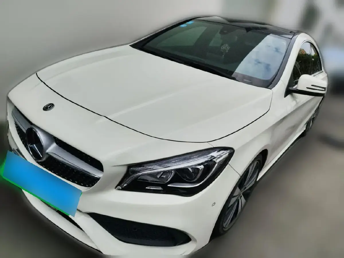 2017 Mercedes-Benz CLA Class 1.6T 156HP L4 7DCT