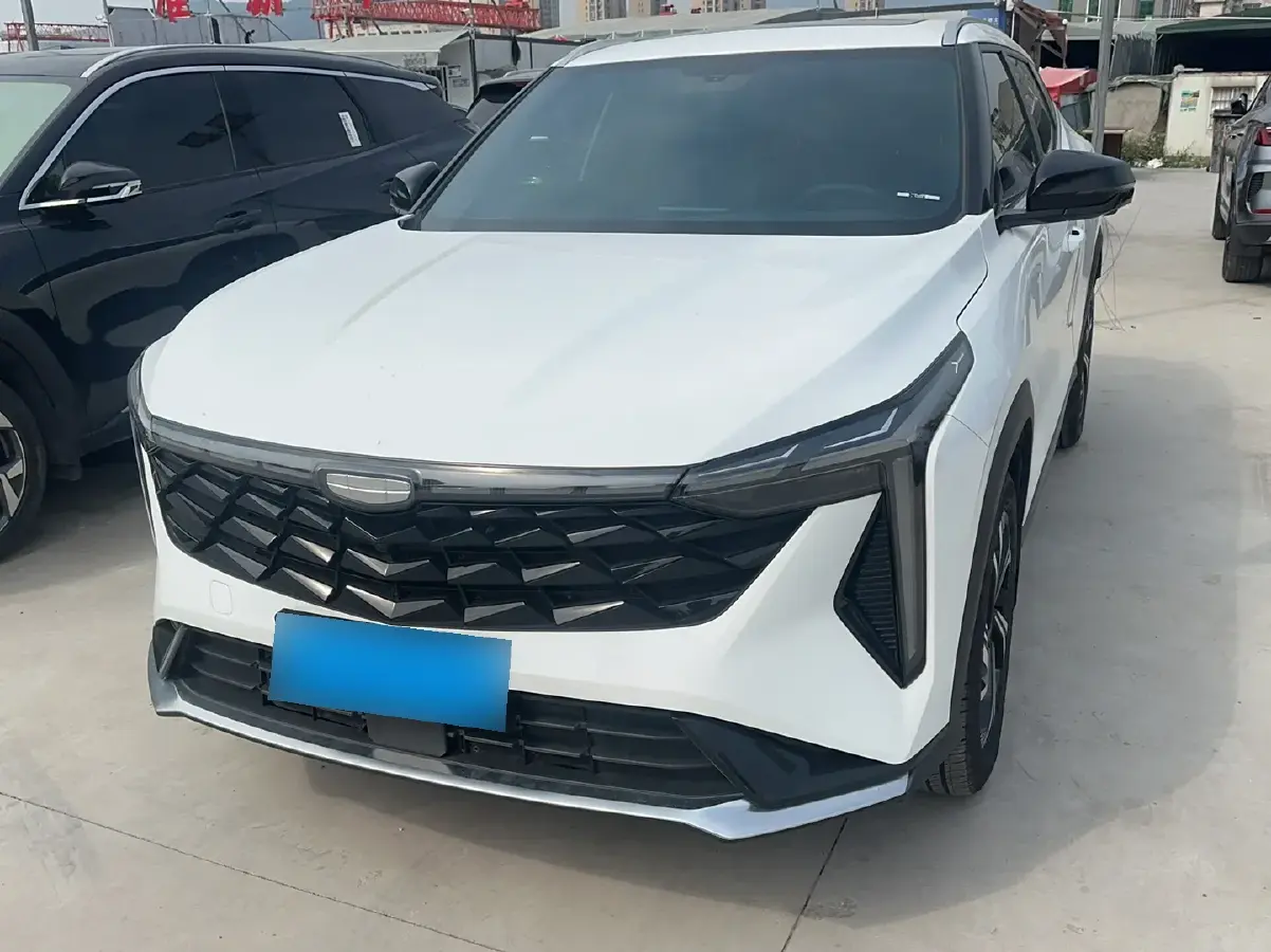 2023 Geely Azkarra 1.5T 181HP L4 7DCT