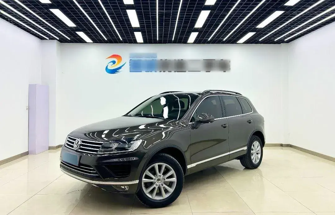 2016 Volkswagen Touareg 3.0T 320HP V6 8AT