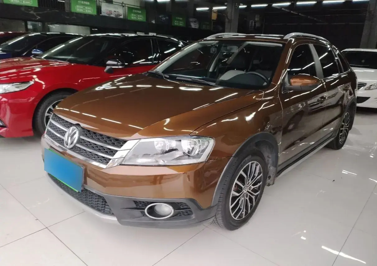 2014 Volkswagen Cross Lavida 1.4T 131HP L4 7DCT