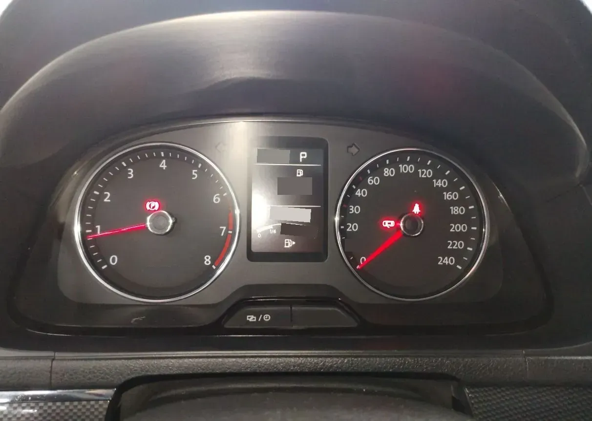 2014 Volkswagen Cross Lavida 1.4T 131HP L4 7DCT,autocango,china used car exporter,china ev exporter,chinese used car exporter,chinese used ev exporter