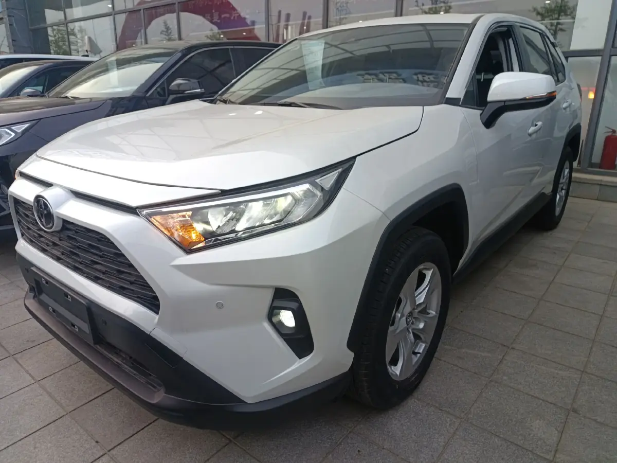 2023 Toyota RAV4 2.0L 171HP L4 CVT